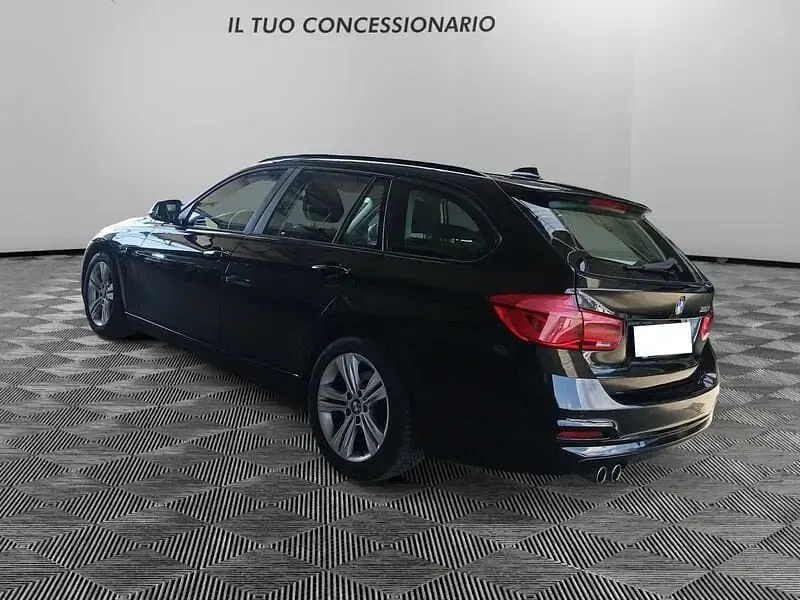 Usata BMW 320 Advantage 190 CV (139 kW) 2019 Nero Station wagon