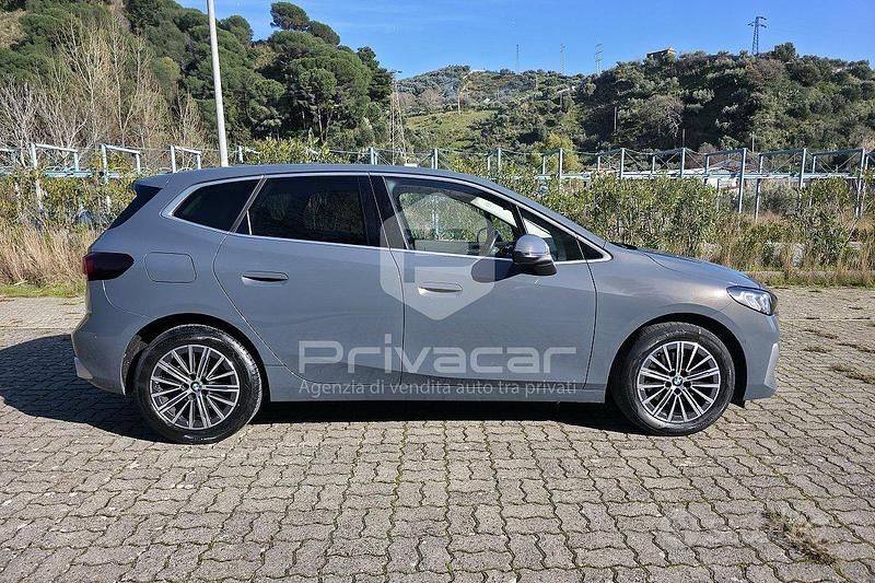 Usata BMW 218 Active Tourer Luxury Line 136 CV (100 kW) 2022 Grigio Monovolume