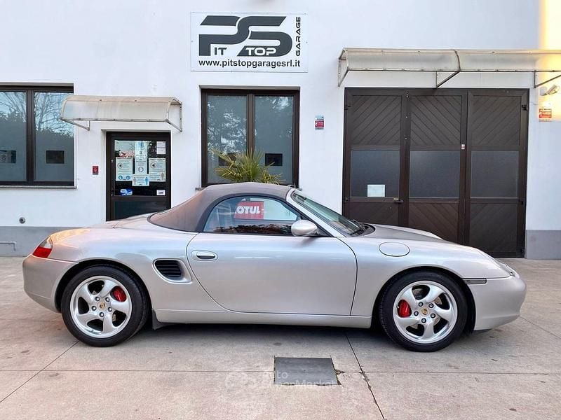 Usata Porsche Boxster 252 CV (185 kW) 2000 Argento Cabrio