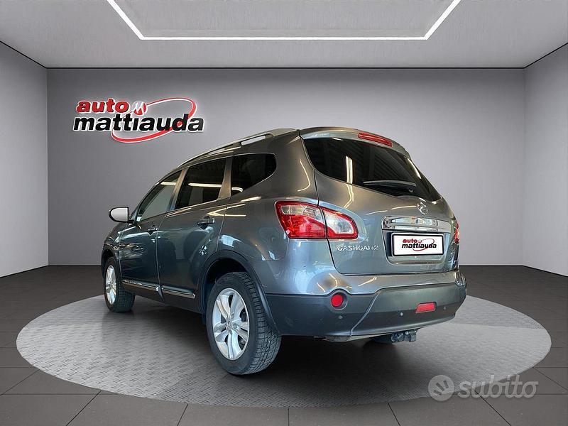 Usata Nissan Qashqai +2 Acenta 131 CV (96 kW) 2013 Grigio SUV