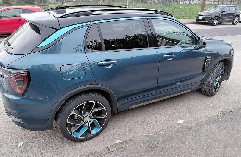 Usata Lynk & Co 01 179 CV (131 kW) 2022 Blu/azzurro SUV