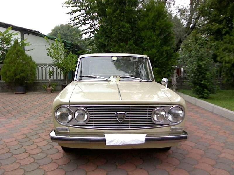 Usado Lancia Fulvia 86 CV (63 kW) 1971 Beige Berlina