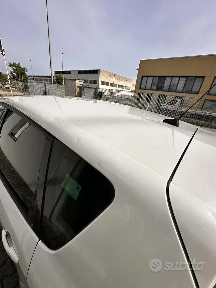 Usata Renault Scenic E-Tech 150 CV (110 kW) 2014 Bianco Monovolume
