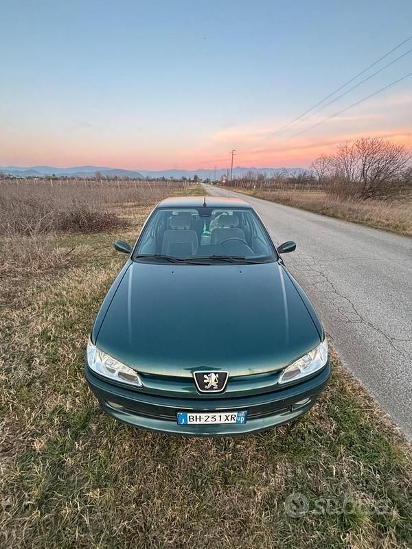 Usata Peugeot 306 75 CV (55 kW) 2000 Verde Berlina