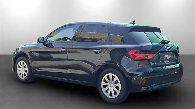 Usata Audi A1 Sportback Business 116 CV (85 kW) 2025 A1 nero Utilitaria