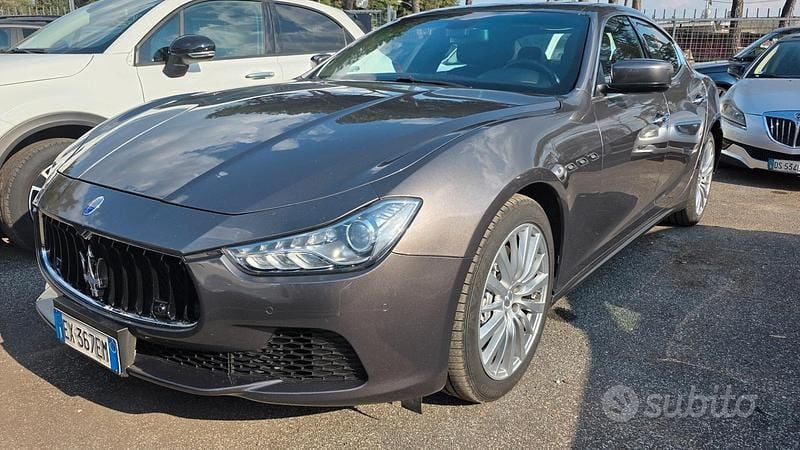Usata Maserati Ghibli 275 CV (202 kW) 2014 Grigio Berlina