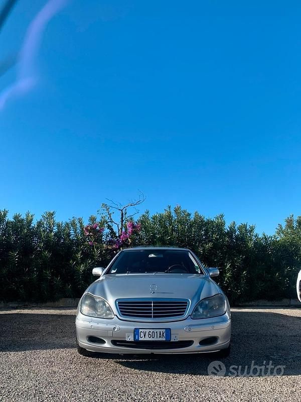 Usata Mercedes S320 204 CV (150 kW) 2001 Grigio Berlina