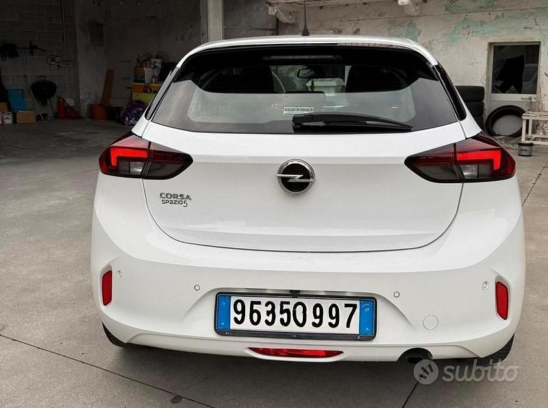 Usata Opel Corsa 75 CV (55 kW) 2022 Bianco Utilitaria