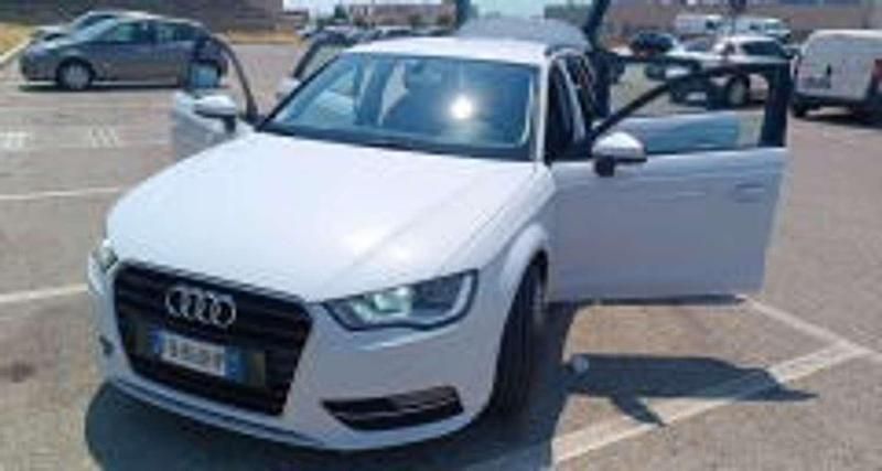 Usata Audi A3 Attraction 110 CV (80 kW) 2015 Berlina