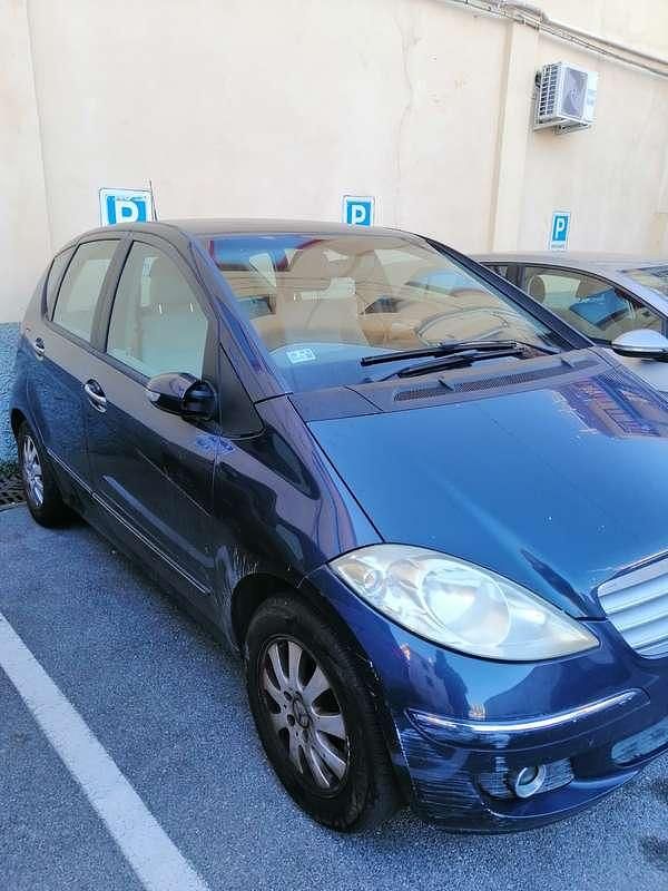 Usata Mercedes A150 Advantage 95 CV (69 kW) 2006 Blu/azzurro Monovolume