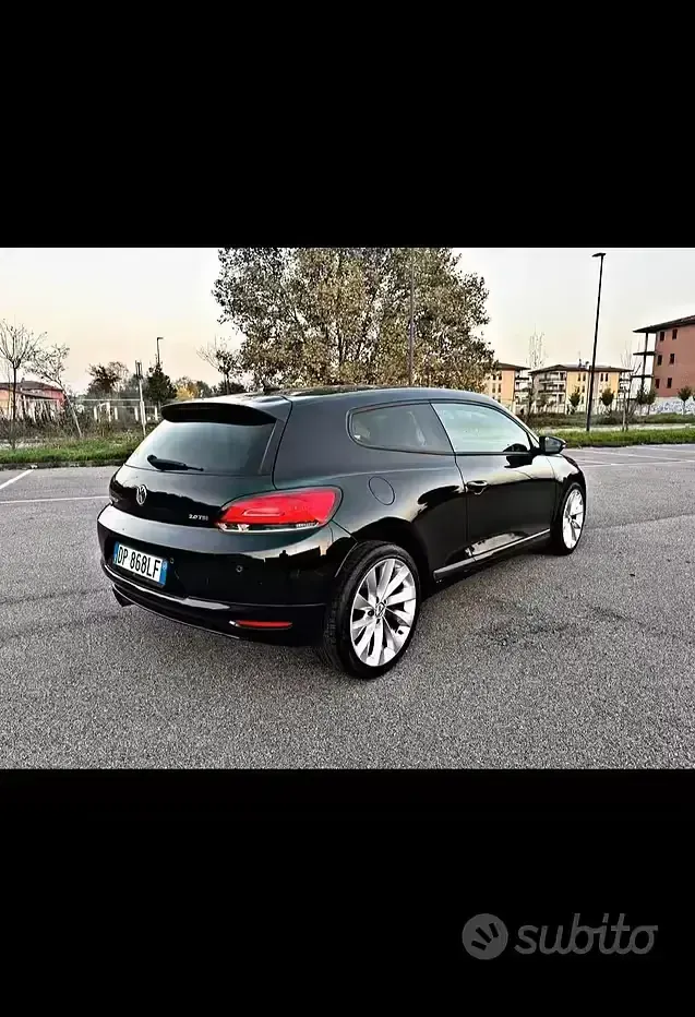 Usata VW Scirocco 200 CV (147 kW) 2008 Nero
