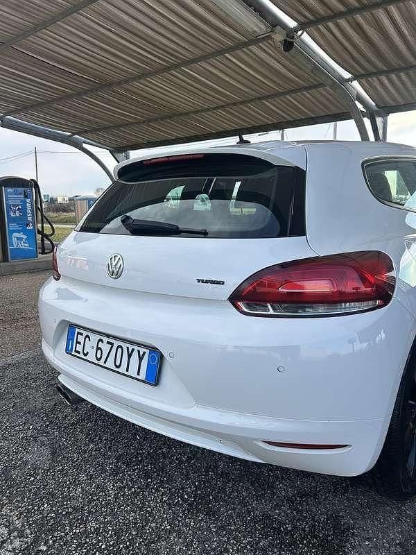 Usata VW Scirocco 122 CV (89 kW) 2010 Coupé