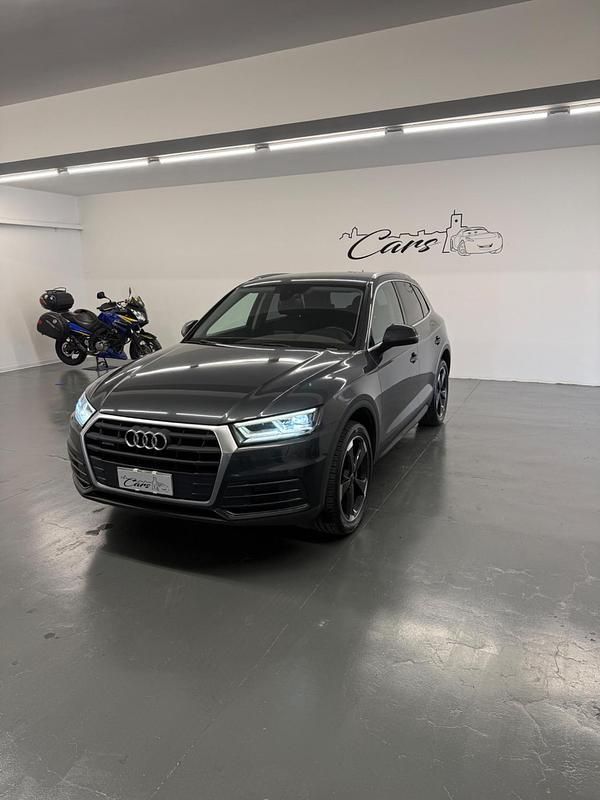 Usata Audi Q5 Business 190 CV (139 kW) 2019 Grigio SUV
