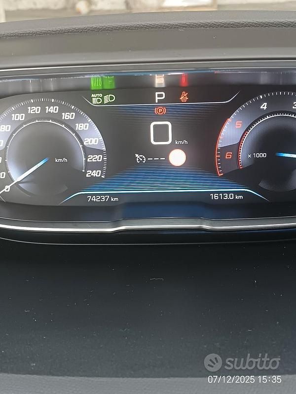Usata Peugeot 3008 2018 SUV