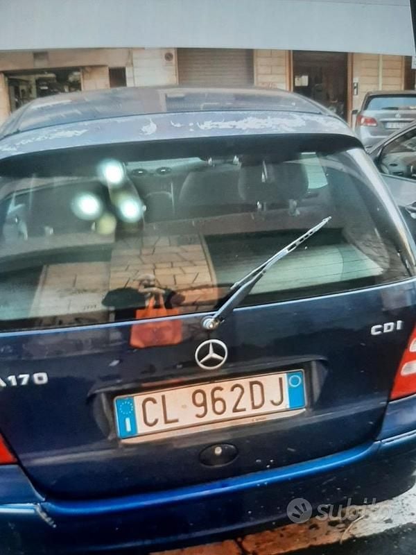 Usata Mercedes A170 95 CV (69 kW) 2002 Blu Berlina