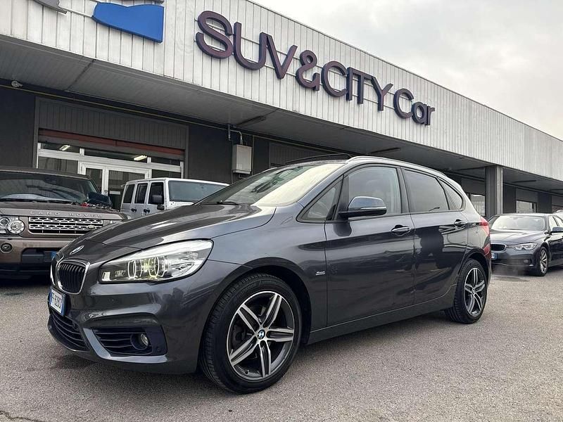 Usata BMW 218 Active Tourer Sport Line 150 CV (110 kW) 2016 Grigio Monovolume