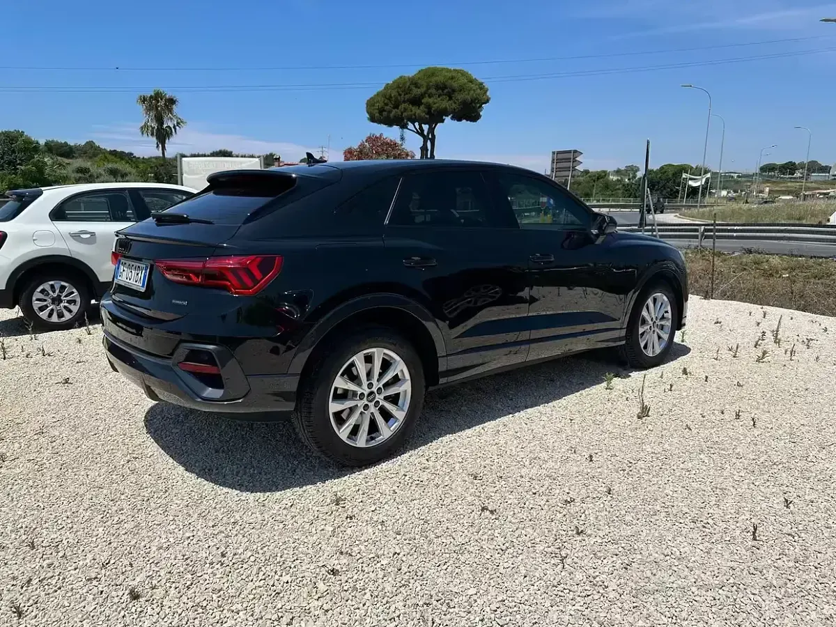 Usata Audi Q3 Sportback 200 CV (147 kW) 2021 Nero SUV