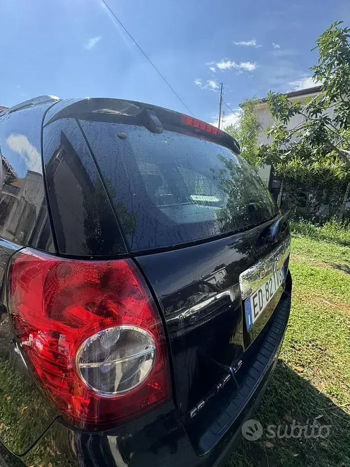 Usata Chevrolet Captiva 127 CV (93 kW) 2010 Nero SUV