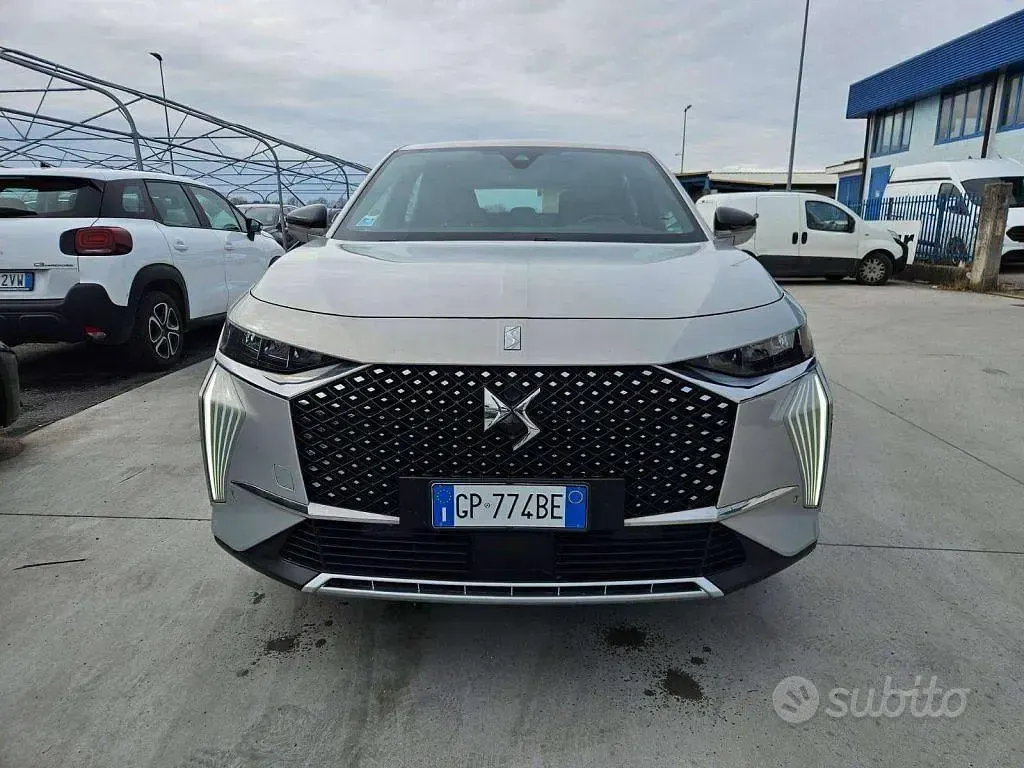 Usata DS Automobiles DS7 Crossback Bastille 131 CV (96 kW) 2023 Grigio SUV
