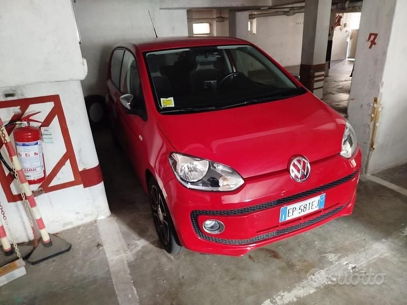 Usata VW up! 2012 Rosso Utilitaria