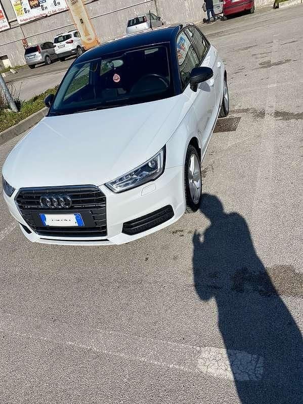 Usata Audi A1 Sportback Ambition 105 CV (77 kW) 2015 Bianco Utilitaria