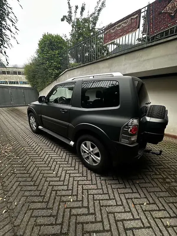 Usata Mitsubishi Pajero Instyle 200 CV (147 kW) 2010 SUV