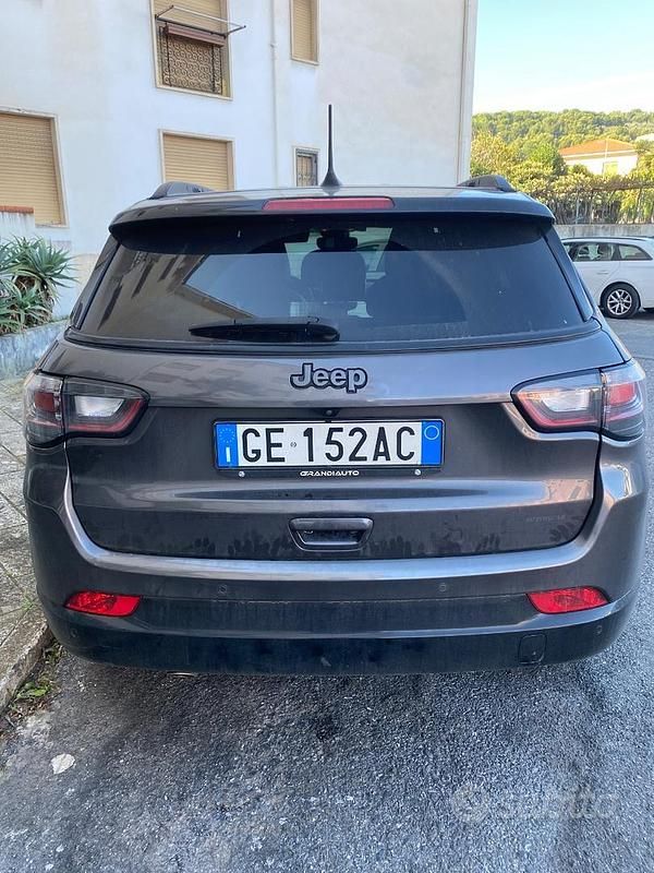 Usata Jeep Compass 131 CV (96 kW) 2021 Grigio SUV