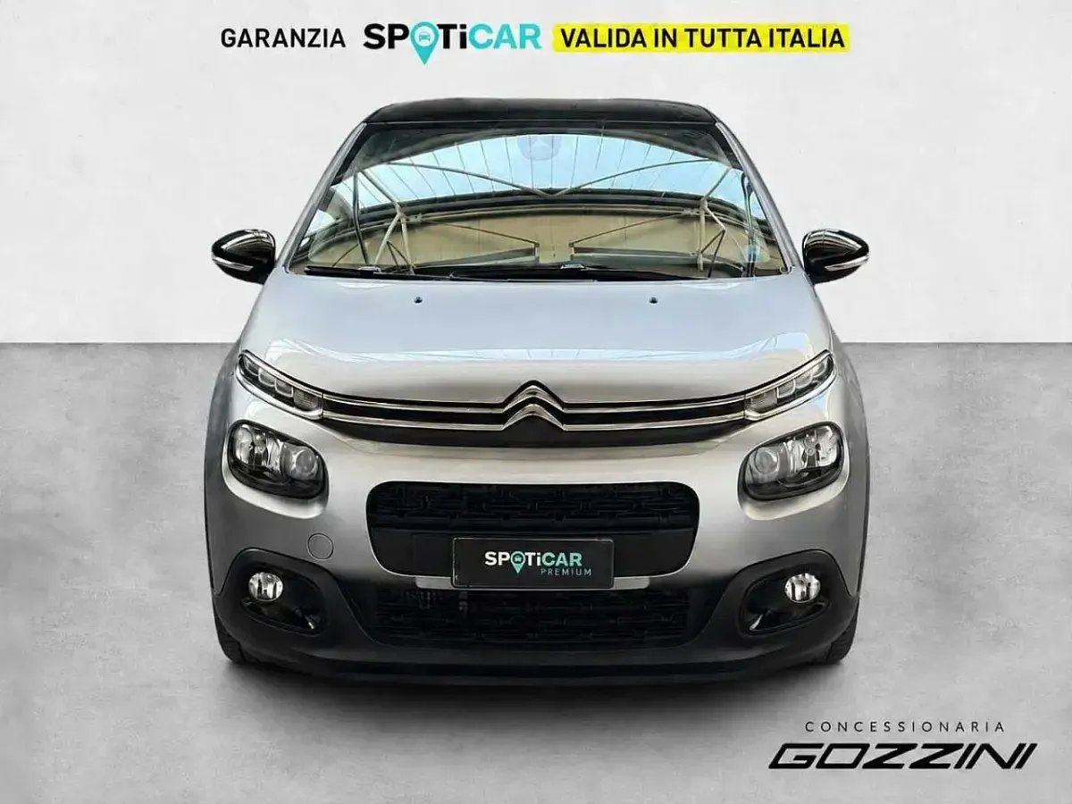 Usata Citroën C3 Shine 110 CV (80 kW) 2019 Steel grey Utilitaria
