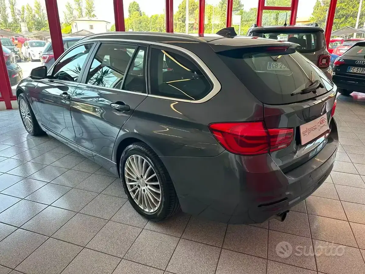 Usata BMW 316 Advantage 116 CV (85 kW) 2017 Grigio Station wagon