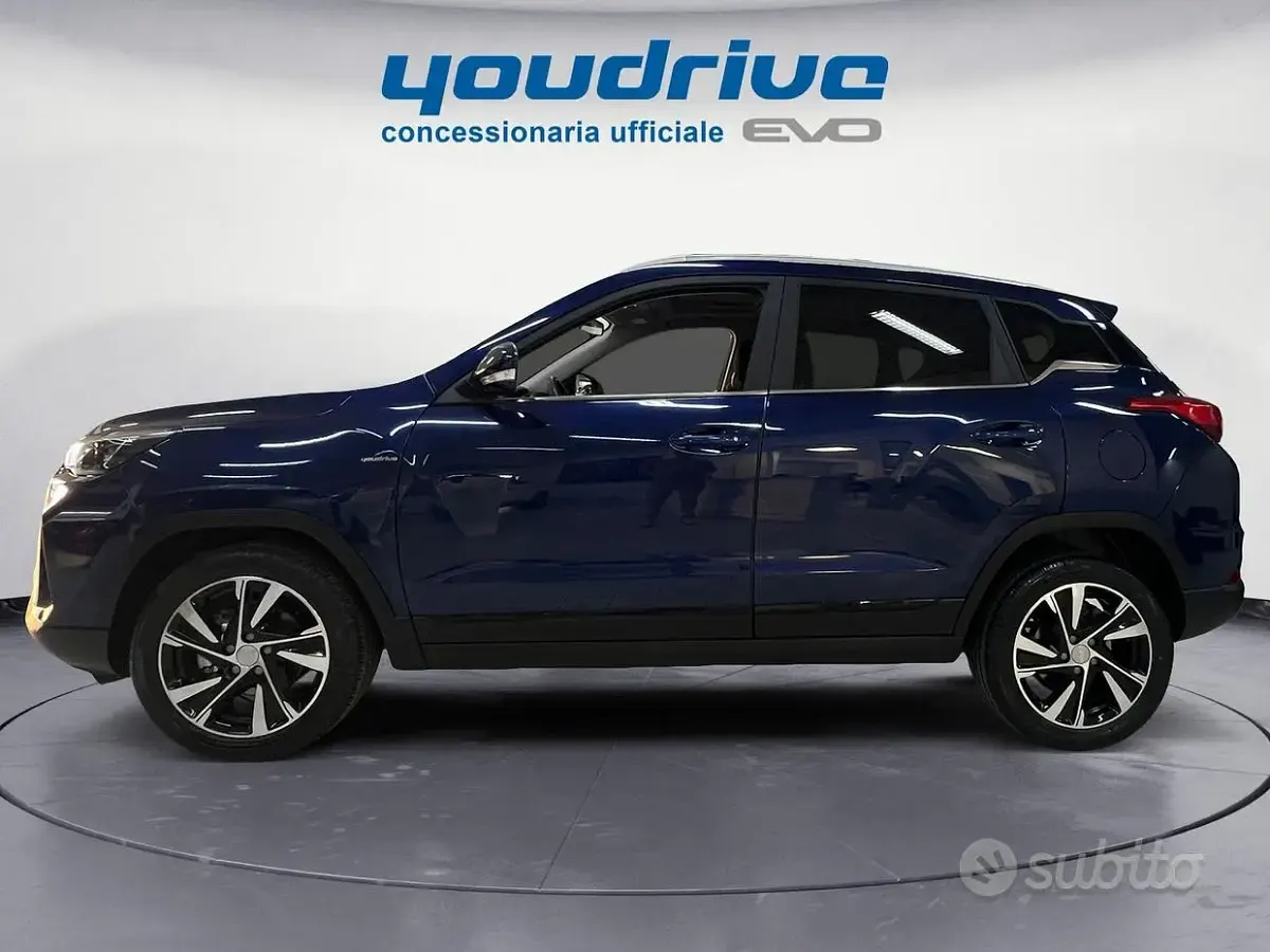 Usata EVO Evo 5 128 CV (94 kW) 2025 Blu SUV