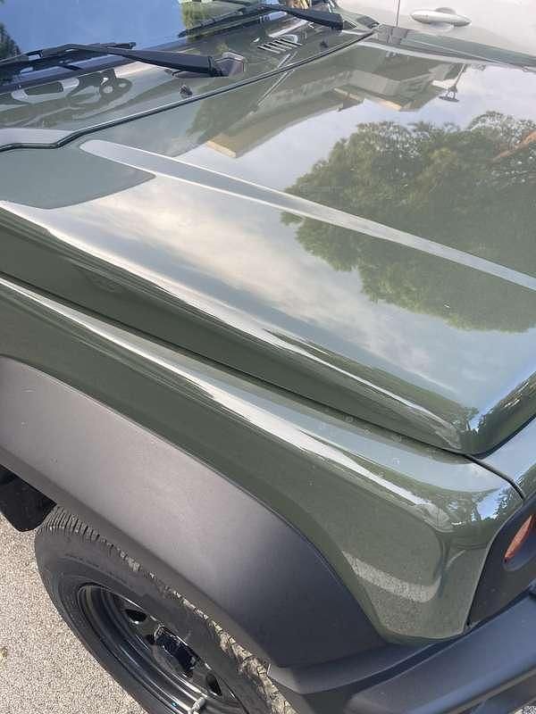 Usata Suzuki Jimny 102 CV (75 kW) 2023 Verde SUV