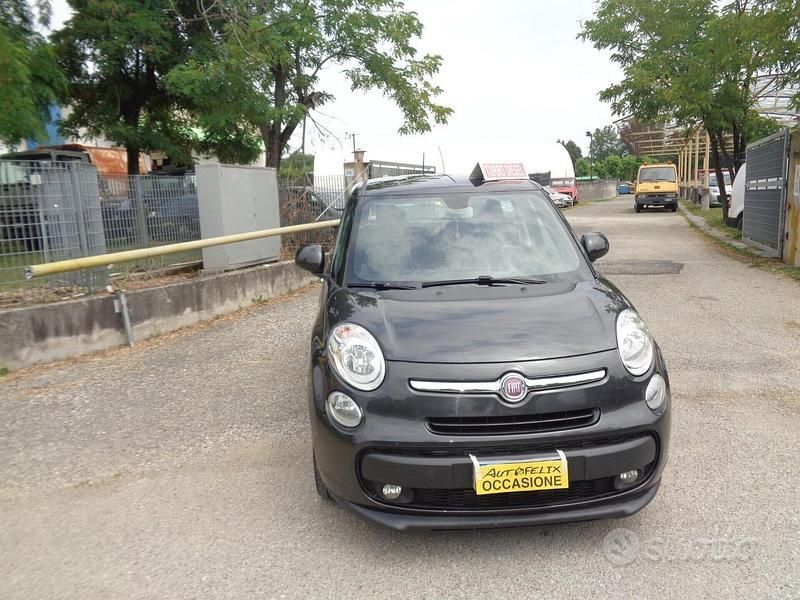 Usata Fiat 500L Lounge 85 CV (62 kW) 2015 Grigio Monovolume