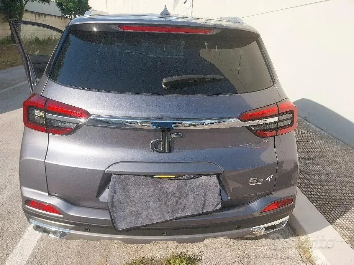 Usata DR DR 5.0 116 CV (85 kW) 2024 Grigio SUV