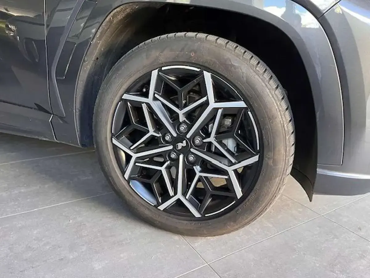 Usata Hyundai Tucson N Line 179 CV (131 kW) 2024 Grigio scuro SUV