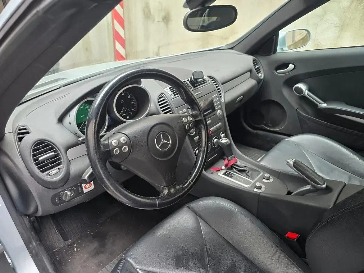 Usata Mercedes SLK200 SE 163 CV (119 kW) 2005 Argento Cabrio