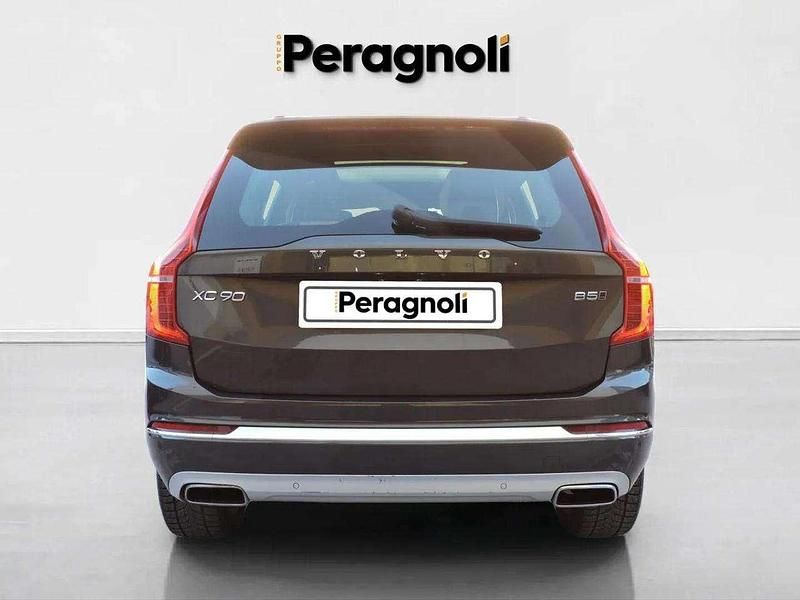 Usata Volvo XC90 Inscription 235 CV (172 kW) 2020 Grigio SUV