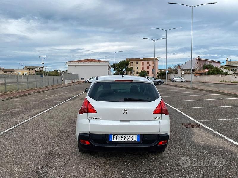 Usata Peugeot 3008 110 CV (80 kW) 2010 Bianco Station wagon
