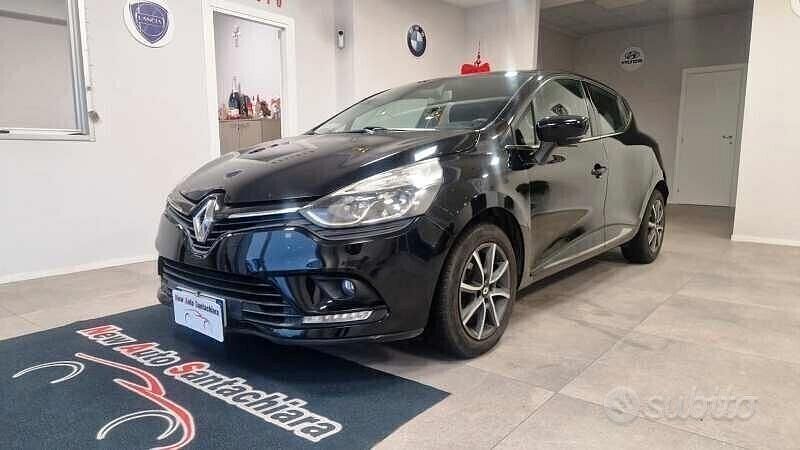 Usata Renault Clio IV Intens 75 CV (55 kW) 2017 Nero Berlina