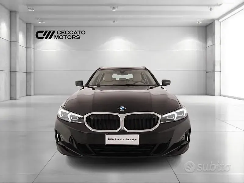 Usata BMW 320 Shadowline 190 CV (139 kW) 2024 Nero Station wagon