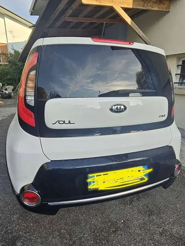 Usata Kia Soul Turbo 136 CV (100 kW) 2016 Bianco SUV