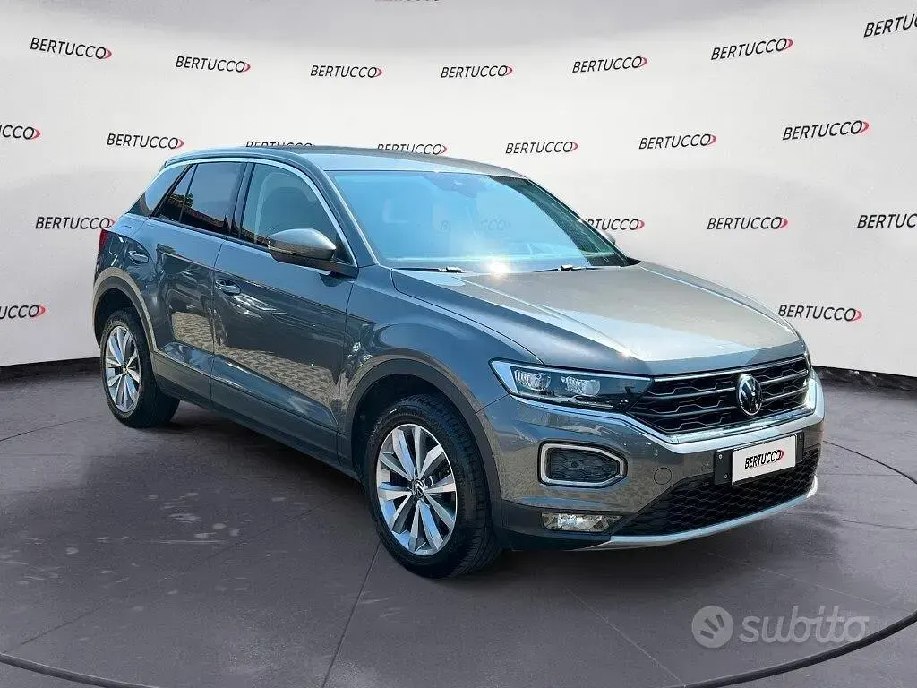 Usata VW T-Roc Business 150 CV (110 kW) 2022 SUV