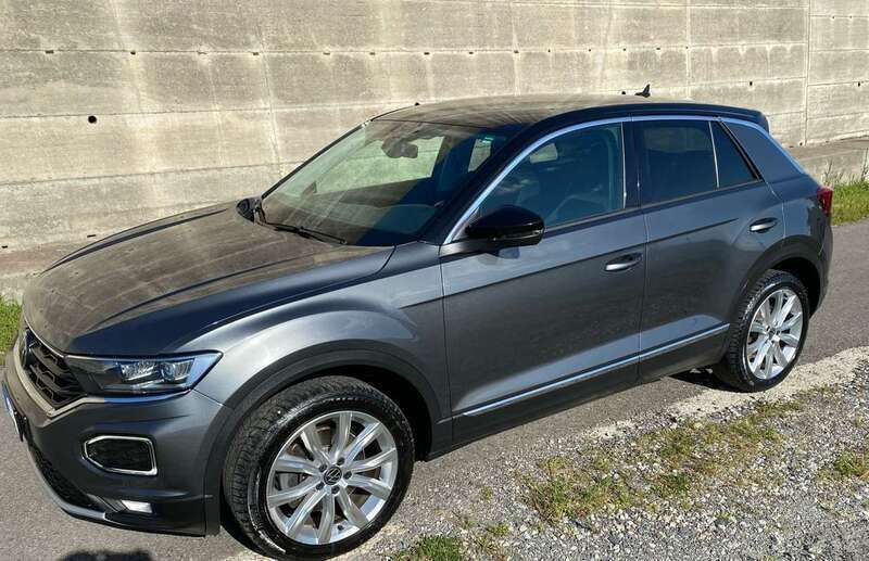 Usata 2020 VW T-Roc Advance SUV | 17.500 € (Cara) - Immagine 1/4