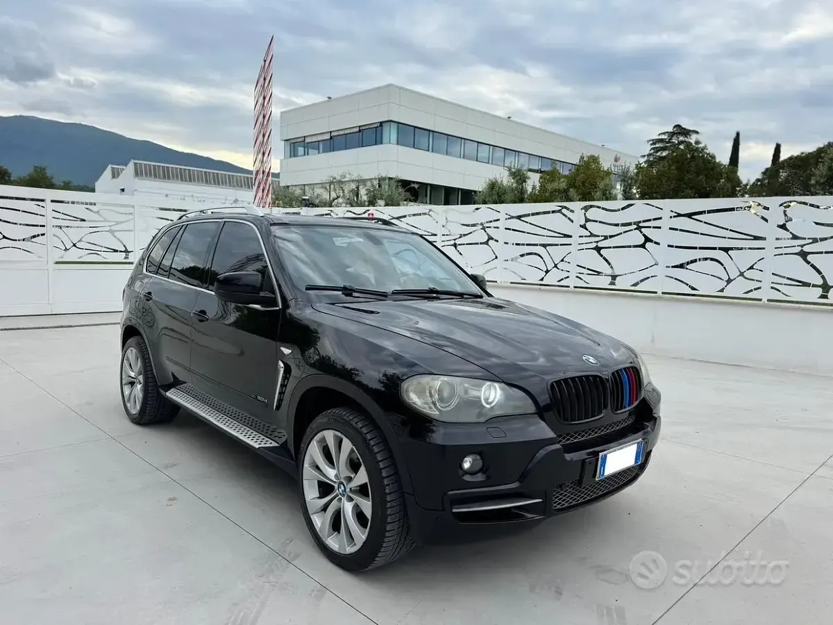 Usata BMW X5 Sport Line 235 CV (172 kW) 2008 Nero SUV