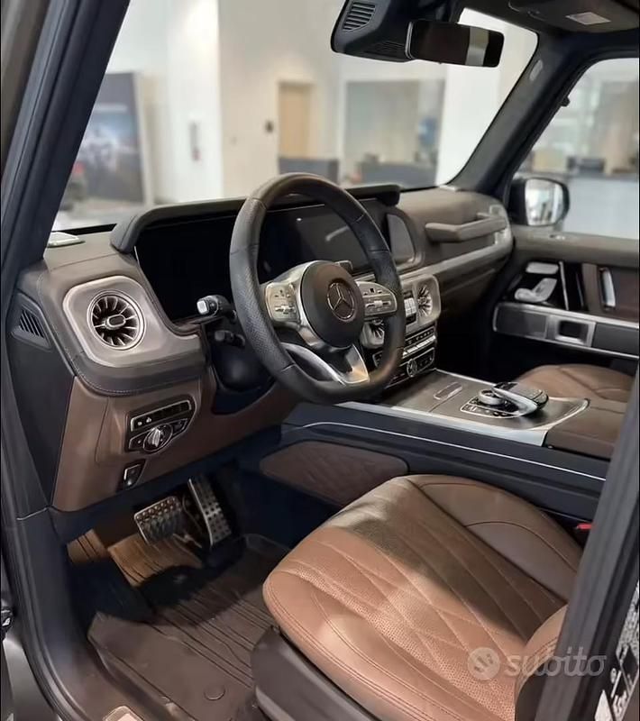 Usata Mercedes G450 2025 Grigio SUV