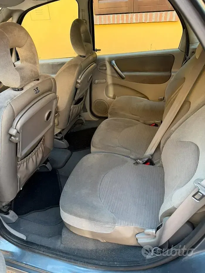 Usata Citroën Xsara Picasso 109 CV (80 kW) 2006 Bluazzurro Monovolume