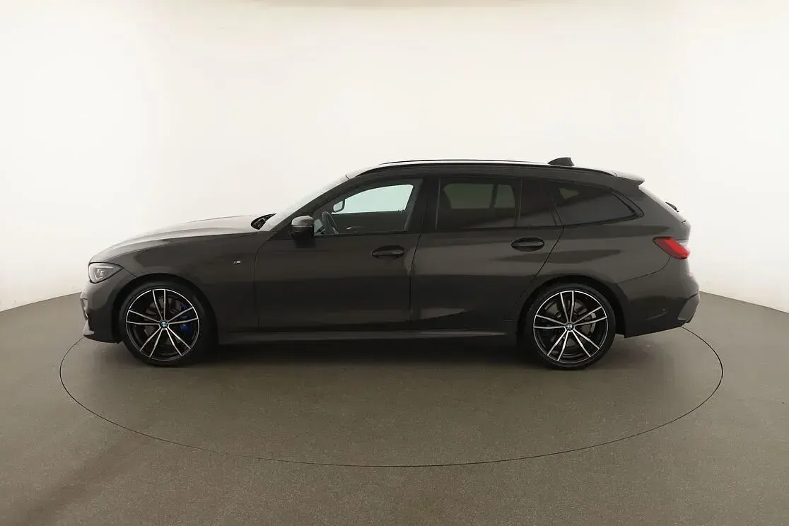 Usata BMW 330 M Sport 286 CV (210 kW) 2021 Grigio Station wagon