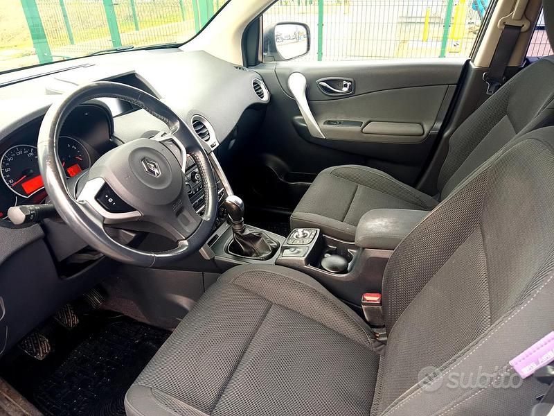 Usata Renault Koleos Dynamique 150 CV (110 kW) 2009 Bianco SUV