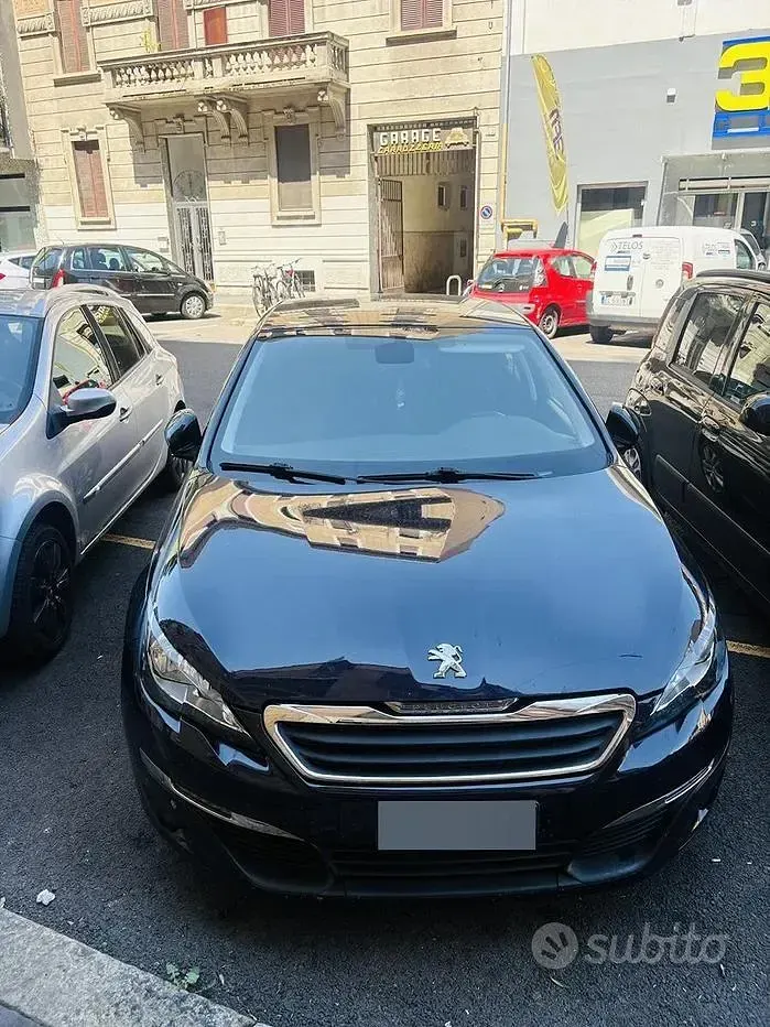 Usata Peugeot 308 116 CV (85 kW) 2015 Nero Berlina