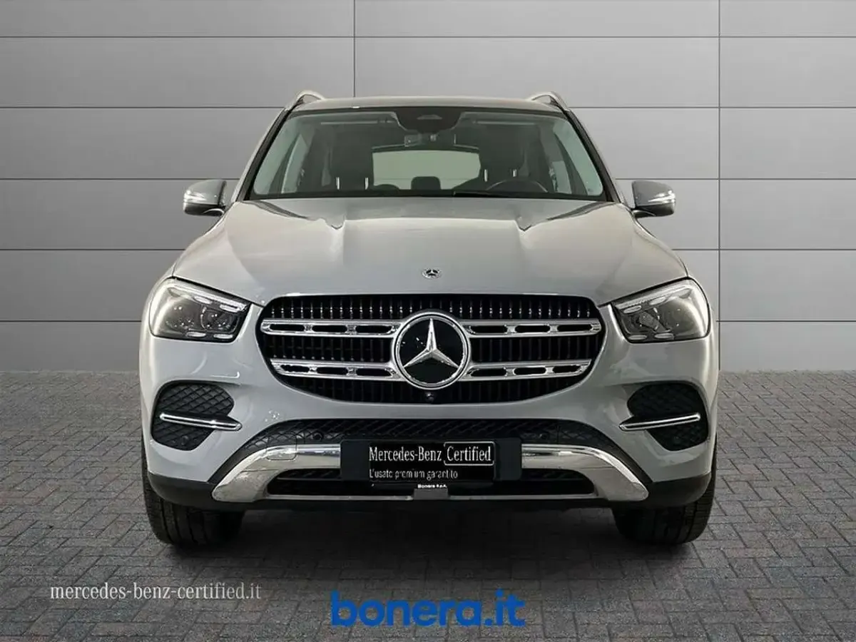 Usado Mercedes GLE300 Advanced Plus 269 CV (197 kW) 2023 Gris SUV