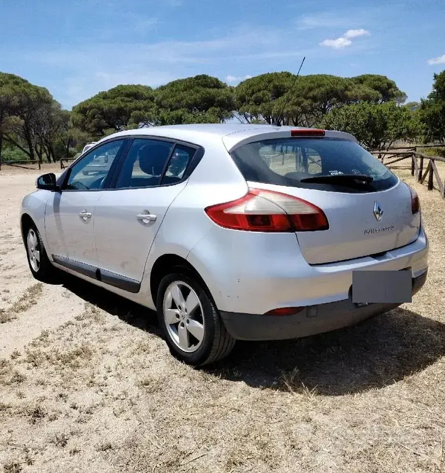 Usata Renault Mégane III 110 CV (80 kW) 2009 Grigio Berlina